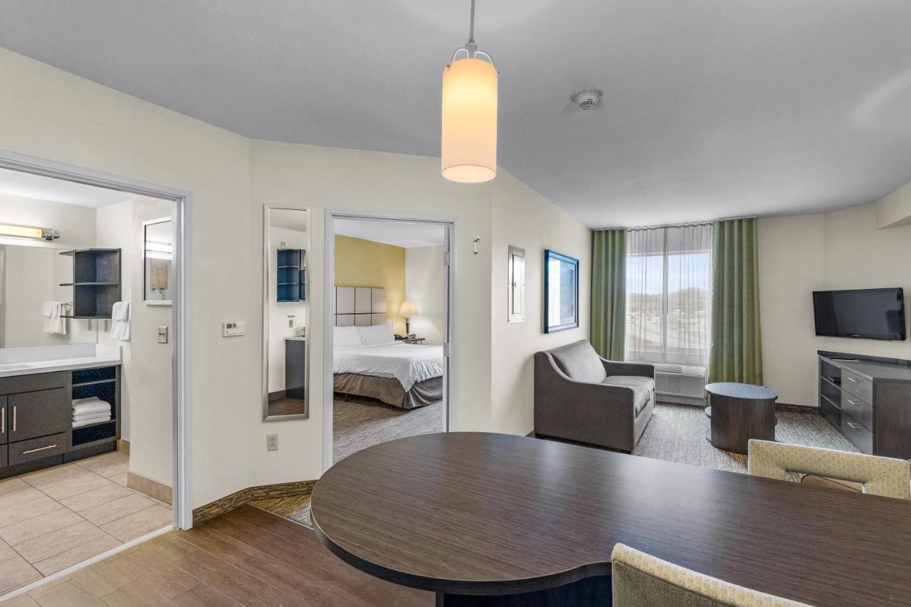 Hotel Candlewood Erie By Ihg